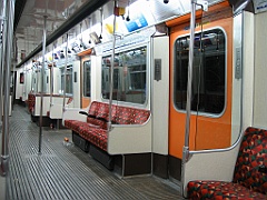 122Intérieur métro vers Barking - Ligne District